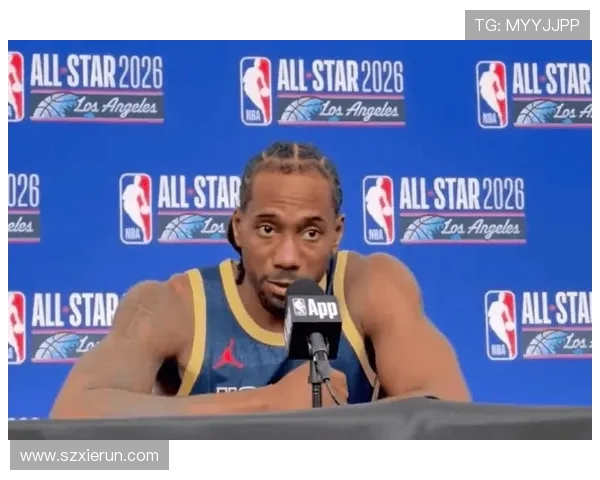 伦纳德12分钟狂砍31分震撼全场船记为球迷奉献精彩绝伦的篮球盛宴