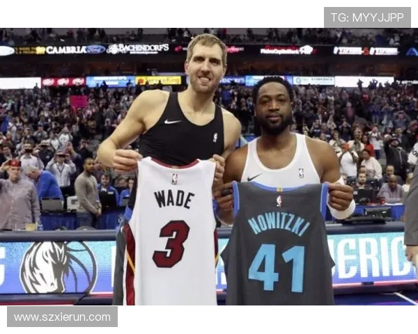 库里回忆2015全明星赛空接助攻诺维茨基瞬间令人难忘